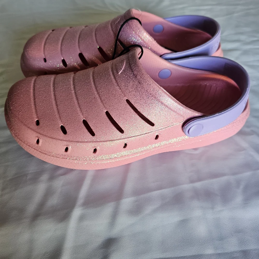 Rugged Shark Glitter Clogs - Big Girls Size 4 (NWT)